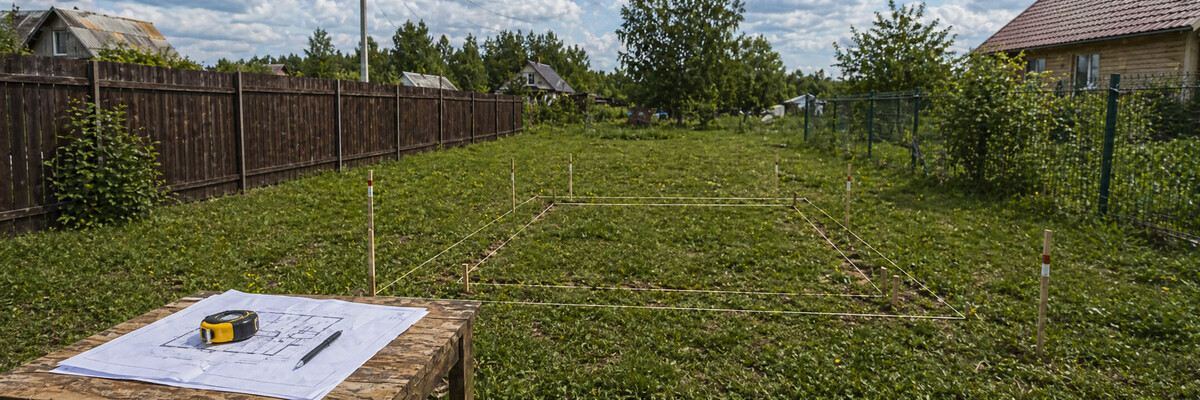 Что делать, если дом не помещается? - Отступы от границ участка при строительстве дома: как проверить место для дома