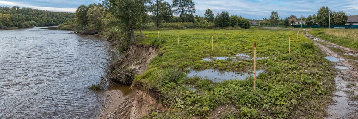 Что у воды нельзя откладывать на потом - Участок у воды: ограничения, подтопления и документы
