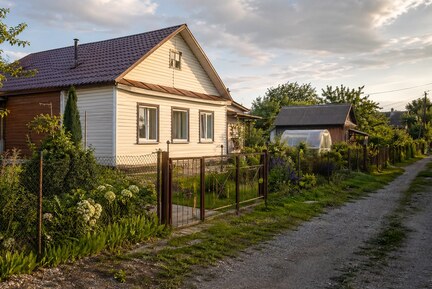 Дом в деревне: что проверить перед покупкой