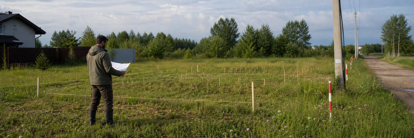 Ограничения на участке: красные линии, ЗОУИТ и охранные зоны