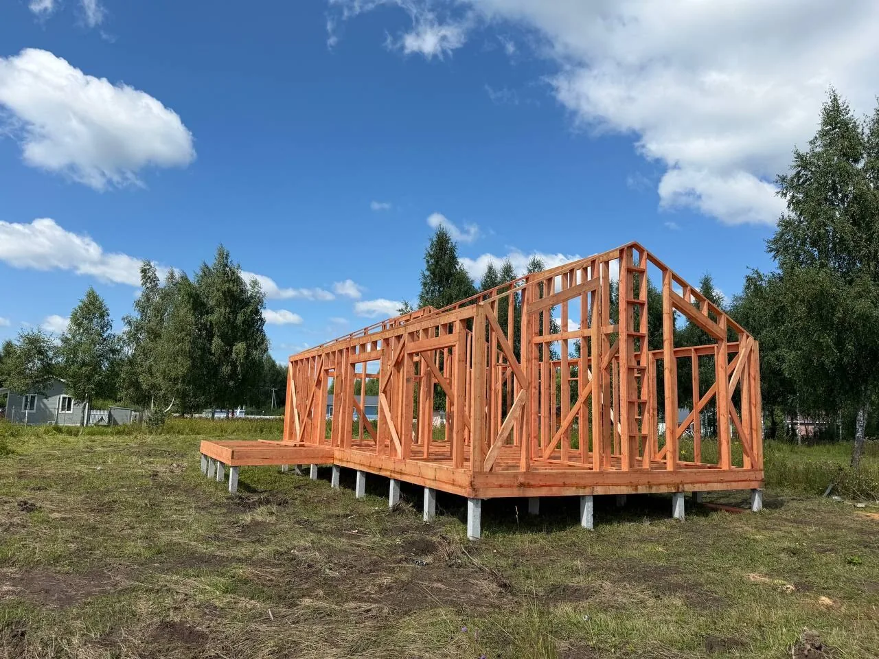 Каркасный дом «ХИТ 95 — Янтарь» 95 м²: комплектация «Тёплый контур»