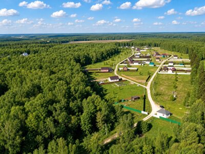 В КП "Дубрава Удач" продается земельный участок площадью 12,73 соток.
