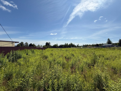 Удобный участок в близи достопримечательностей