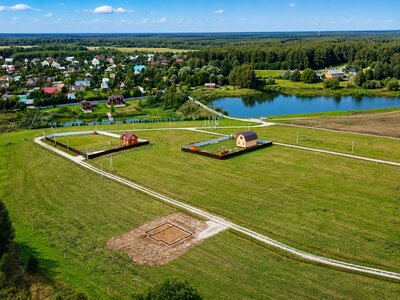 Участок у леса и водоема вблизи от рп Заокский