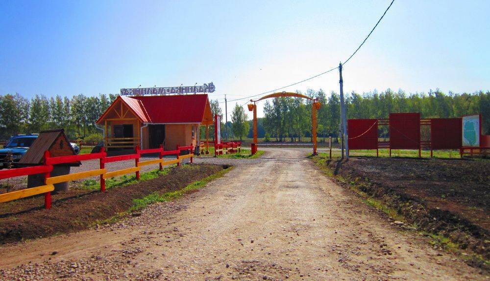 Въезд в поселок